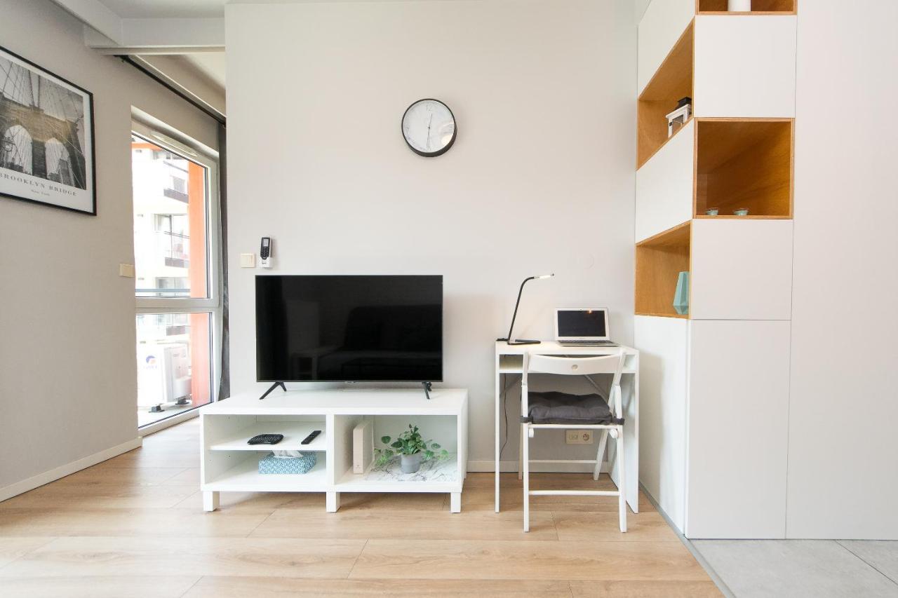 Main Trainstation One Bedroom Ac P4You Pl Cracovia Exterior foto